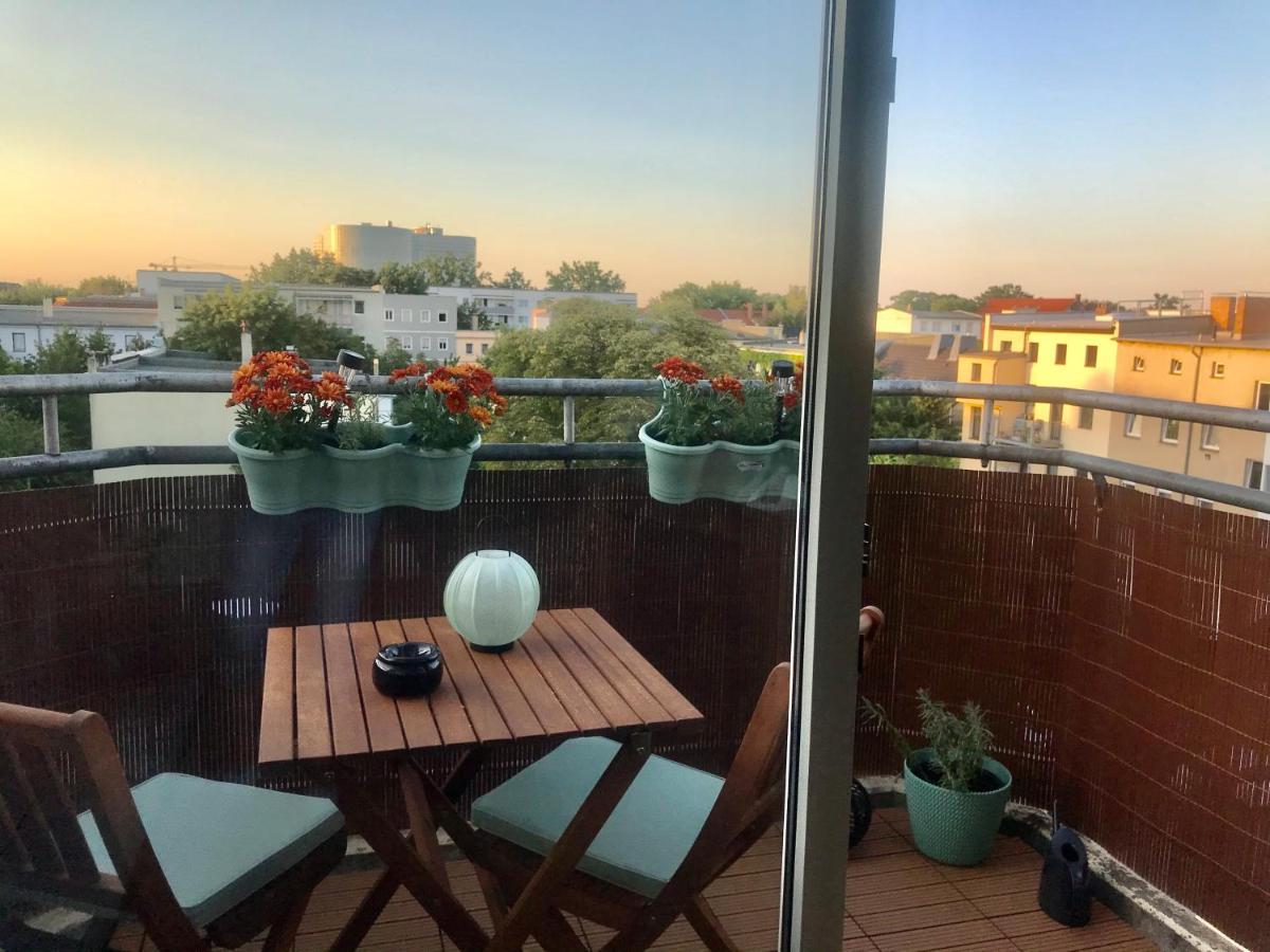 Cottbus-Apartments - Green Apartment I Privat I Wifi I Kueche I Balkon ภายนอก รูปภาพ